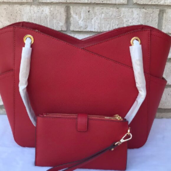 EUC Michael Kors Jet Set Purse and Wallet - Picture 2 of 7